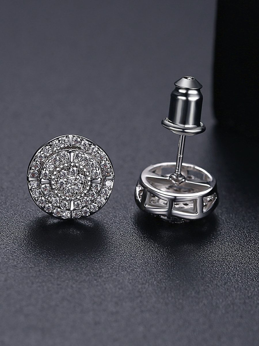 Iced round diamond earings